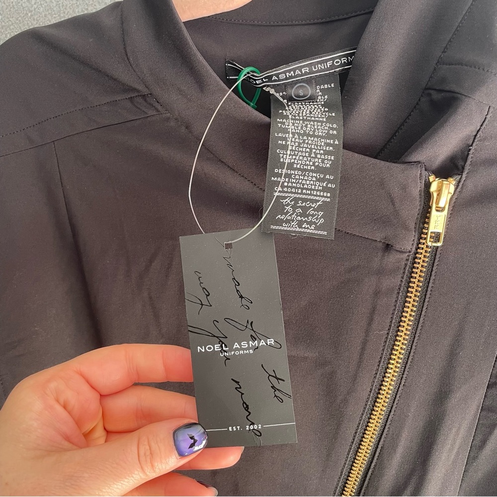 Noel Asmar uniforms NWT black asymmetrical jacket - Picture 4 of 6